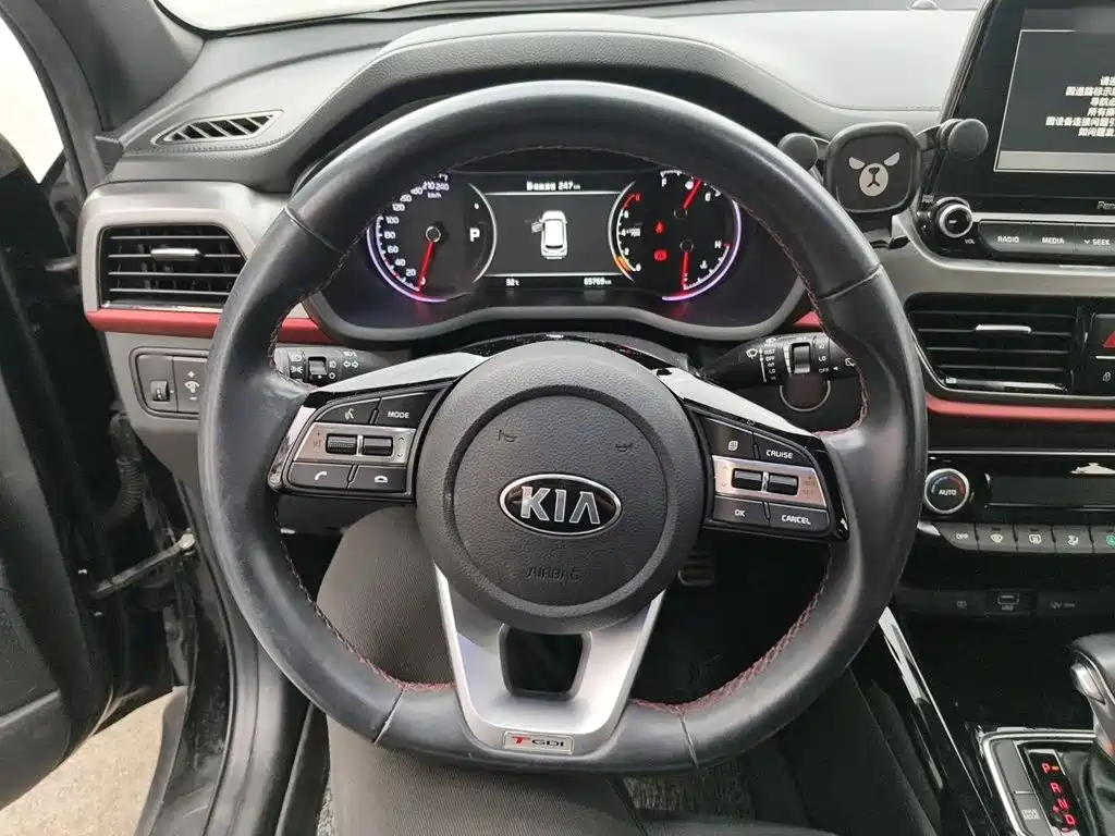 Kia Sportage — фото 6