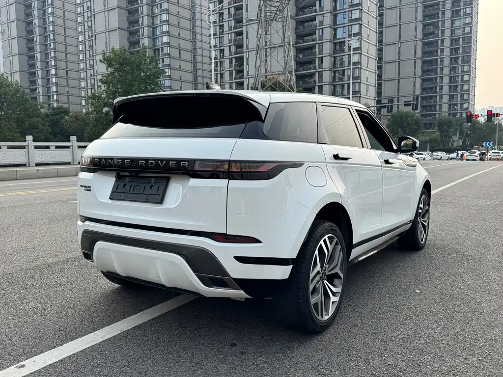 Land Rover Evoque — фото 5