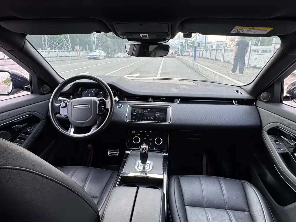 Land Rover Evoque — фото 6