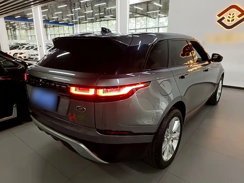 Land Rover Velar — фото 6