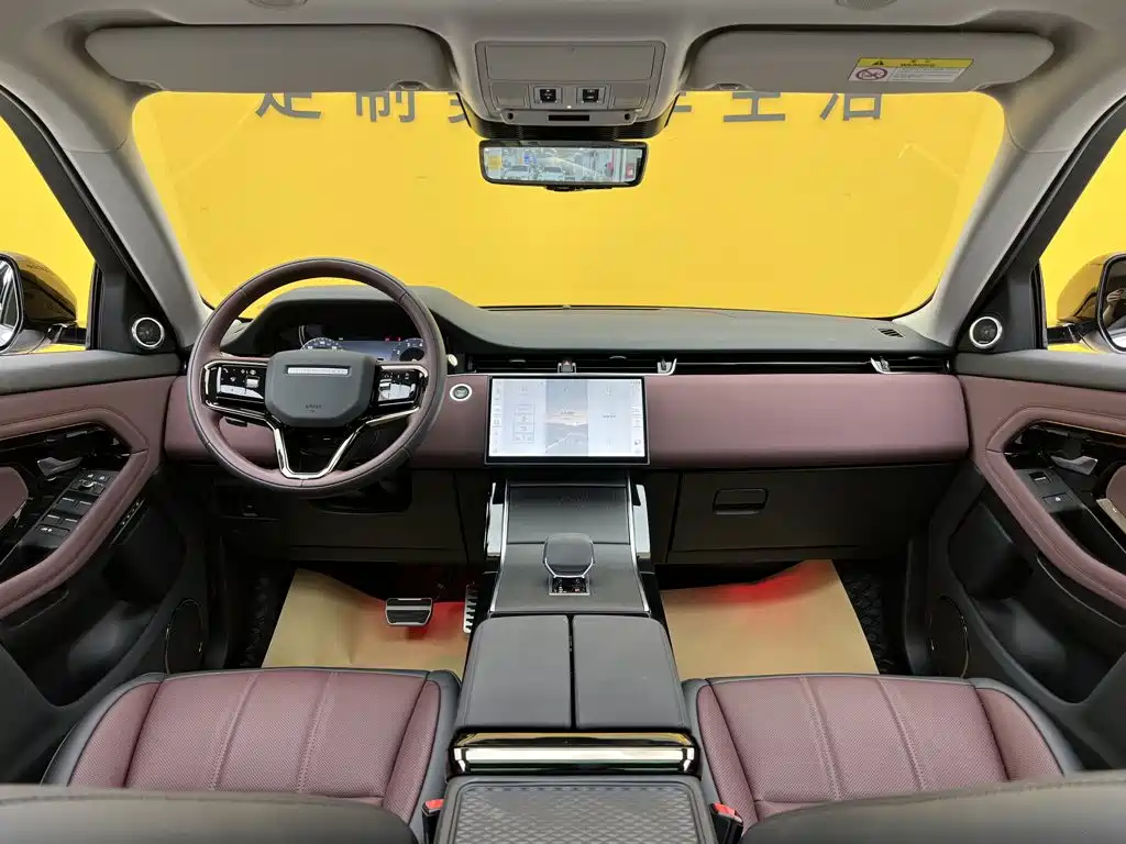 Land Rover Evoque — фото 14