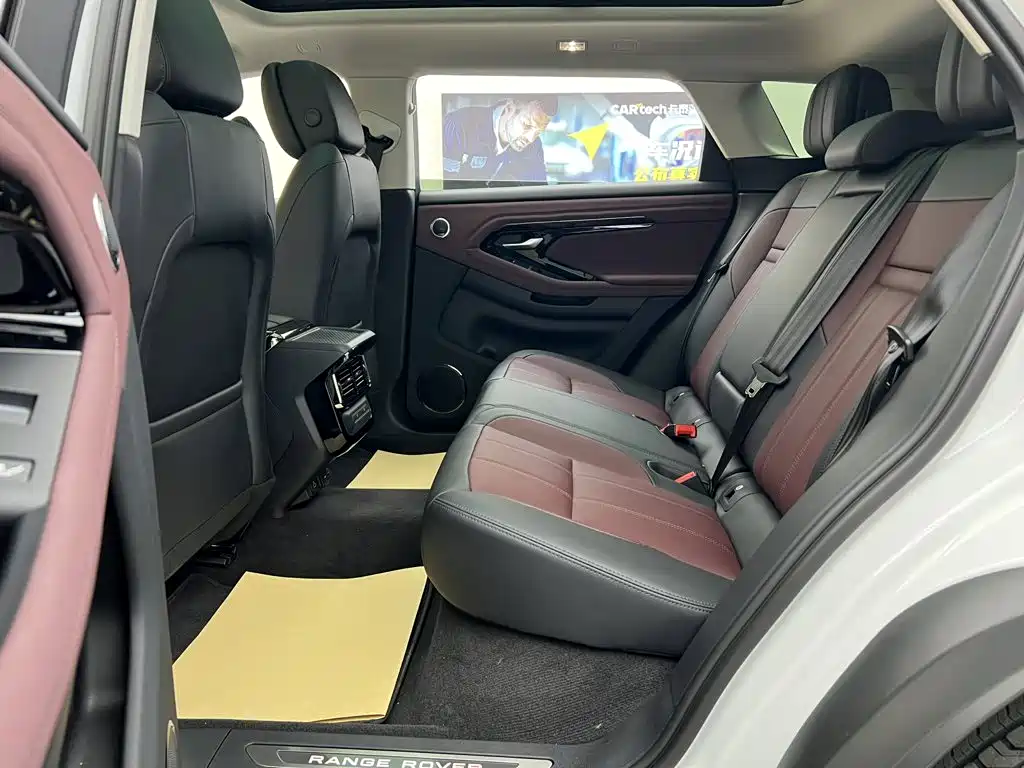 Land Rover Evoque — фото 19