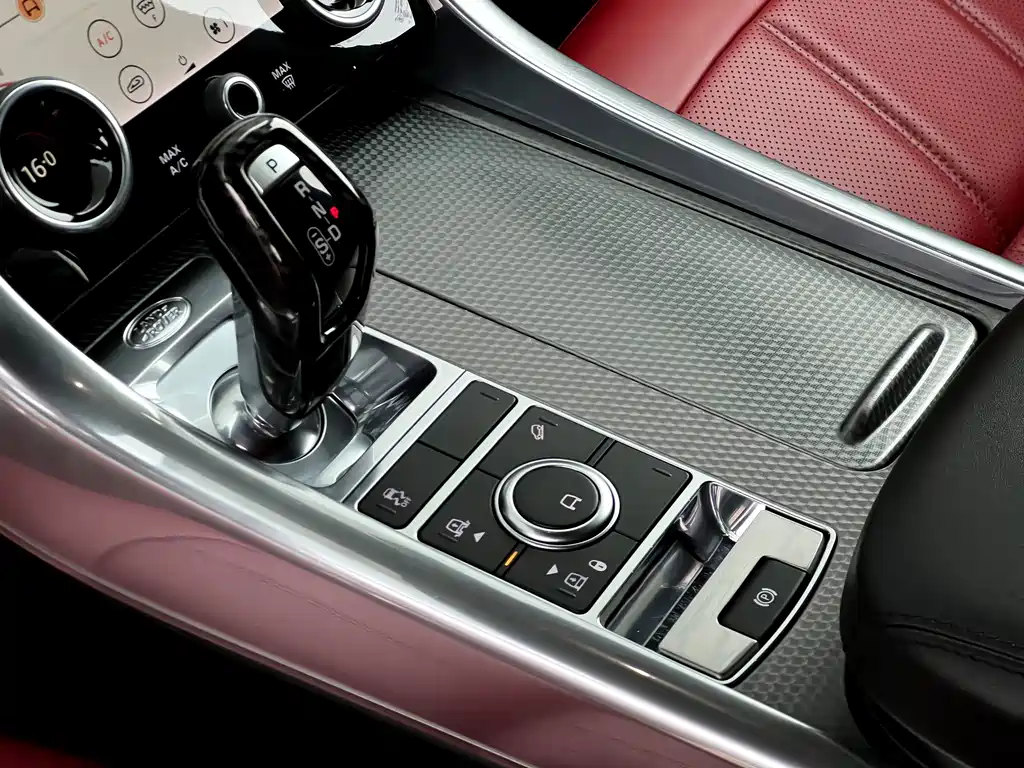 Land Rover Sport — фото 17