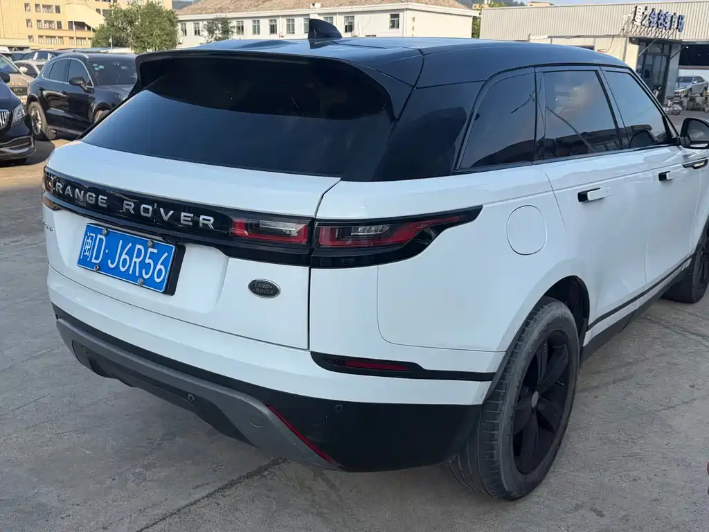Land Rover Velar — фото 7