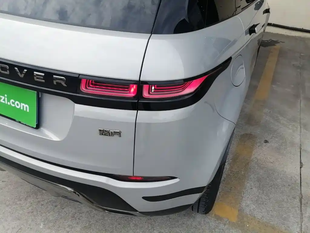 Land Rover Evoque — фото 7