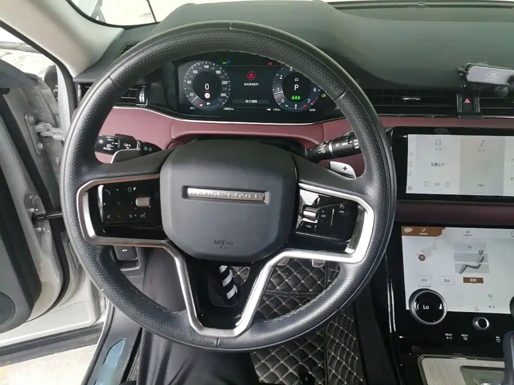 Land Rover Evoque — фото 10