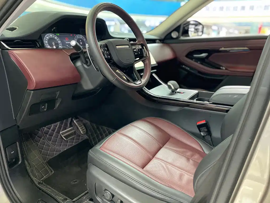 Land Rover Evoque — фото 7