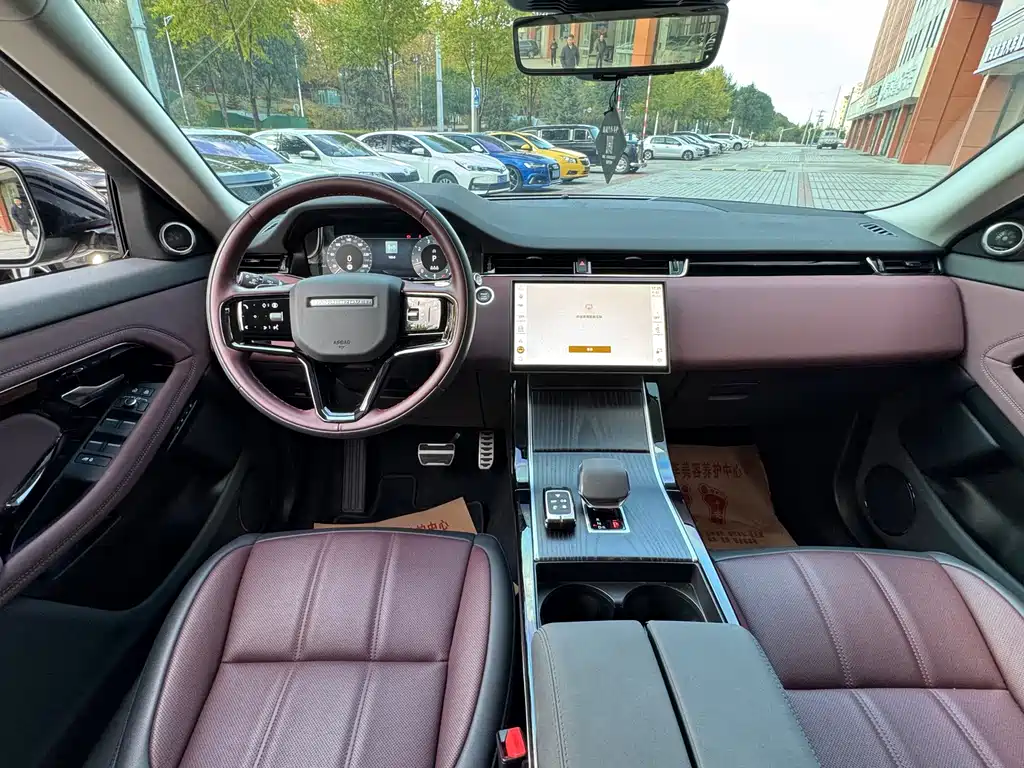 Land Rover Evoque — фото 10