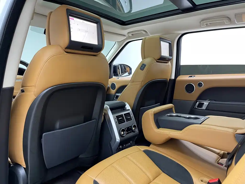 Land Rover Sport — фото 10