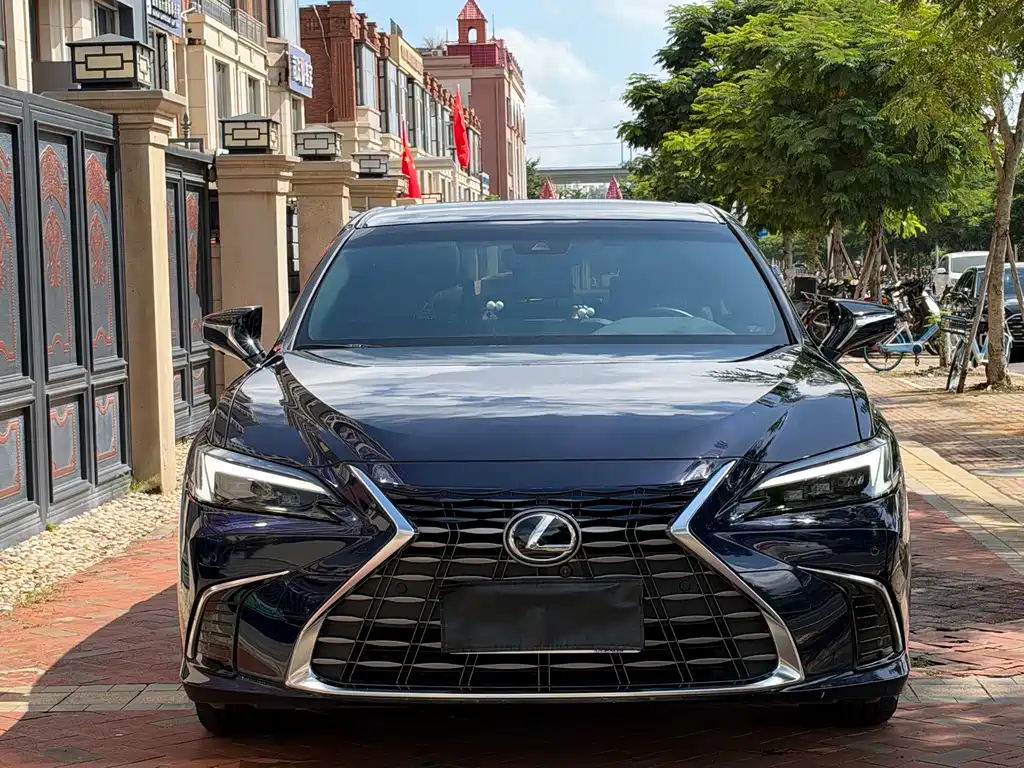 Lexus ES — фото 2