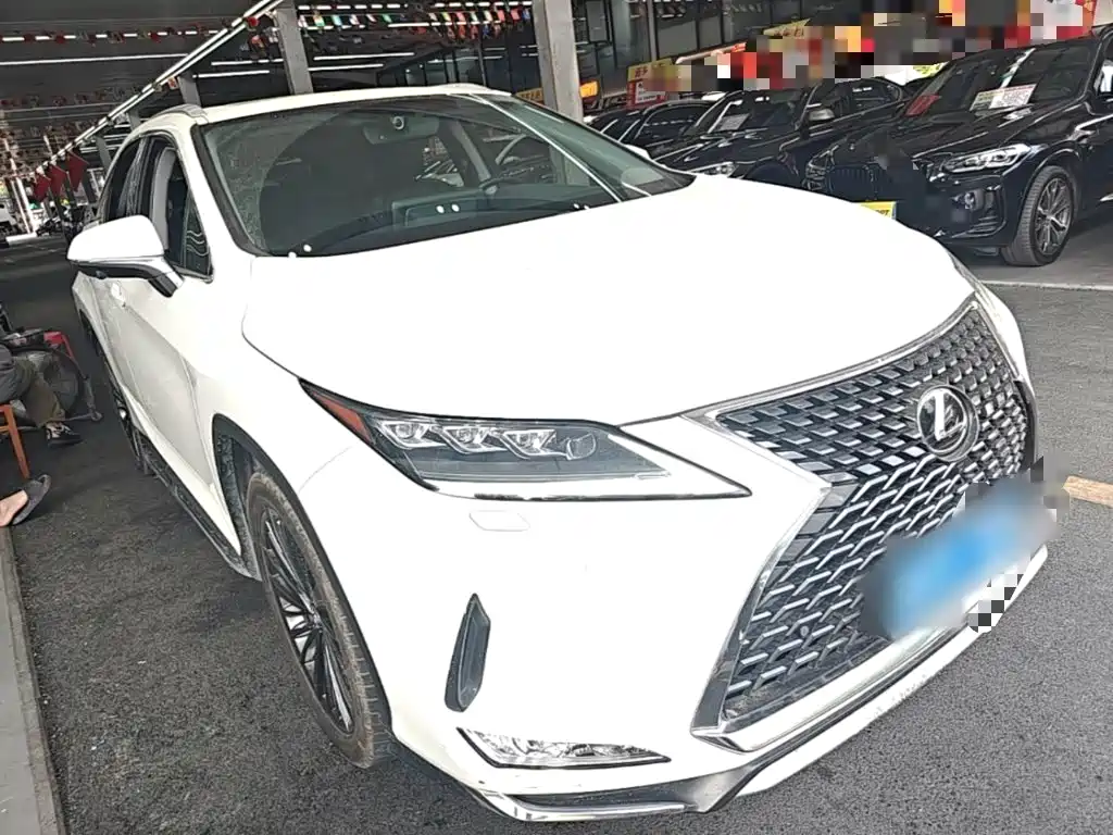 Lexus RX — фото 3