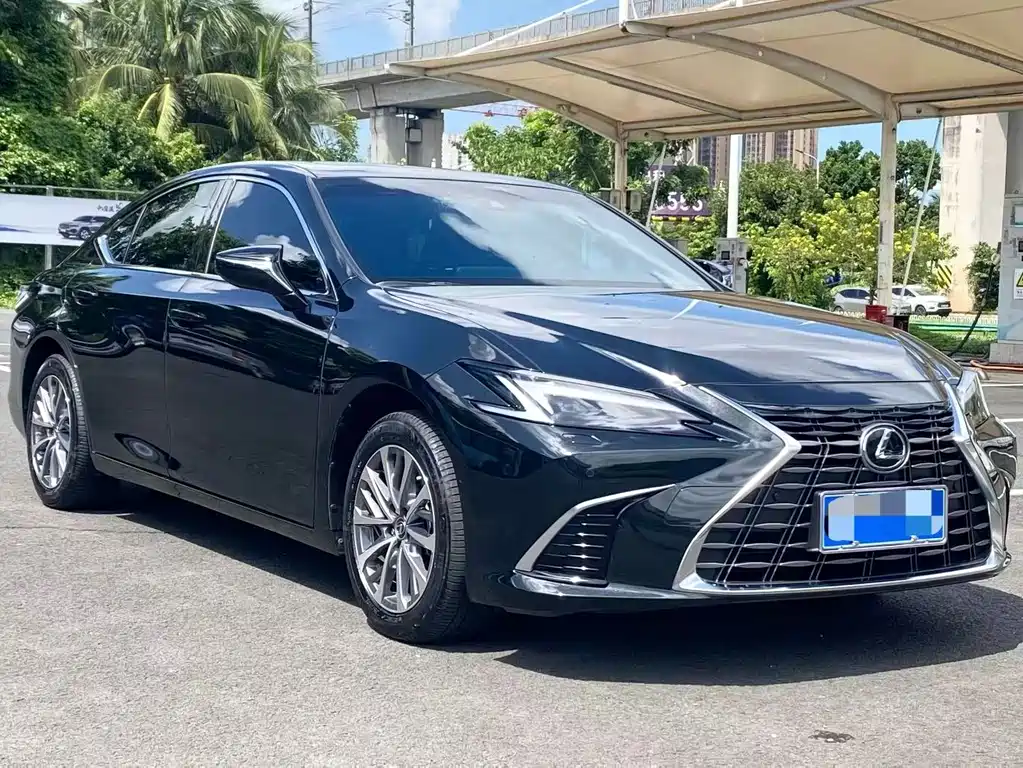 Lexus ES — фото 3