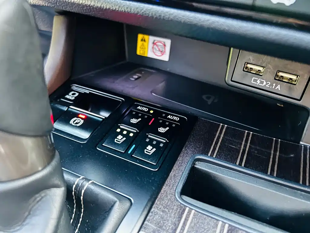 Lexus RX — фото 19