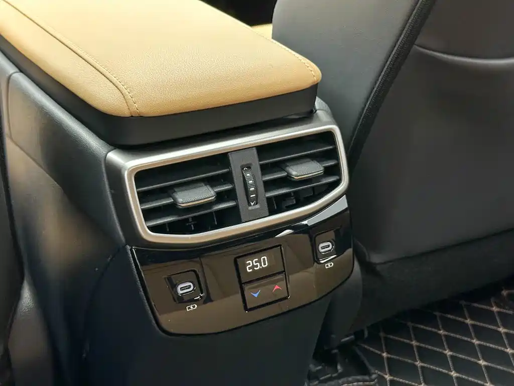 Lexus RX — фото 17
