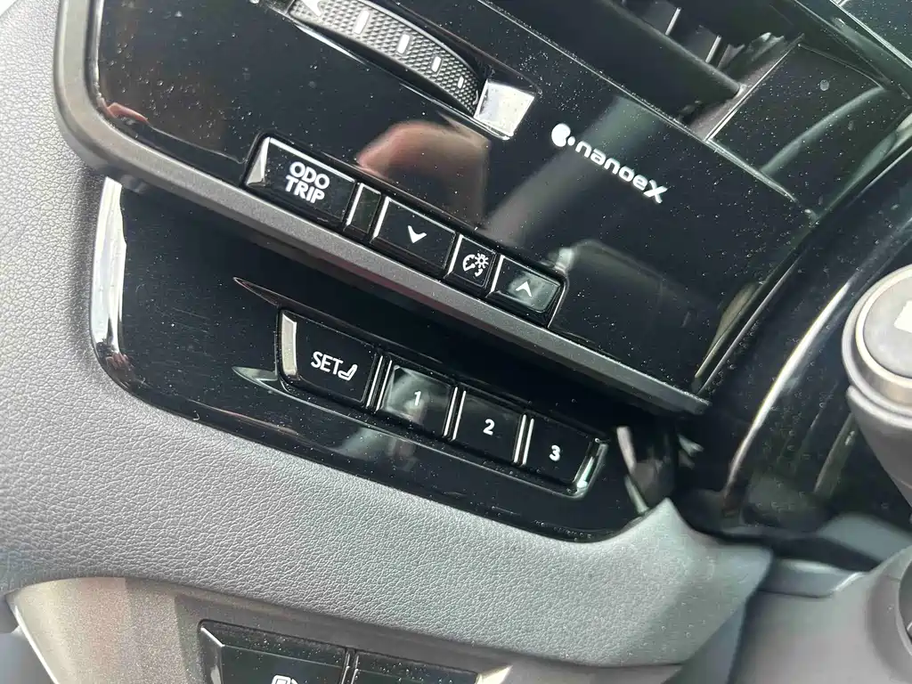 Lexus RX — фото 18