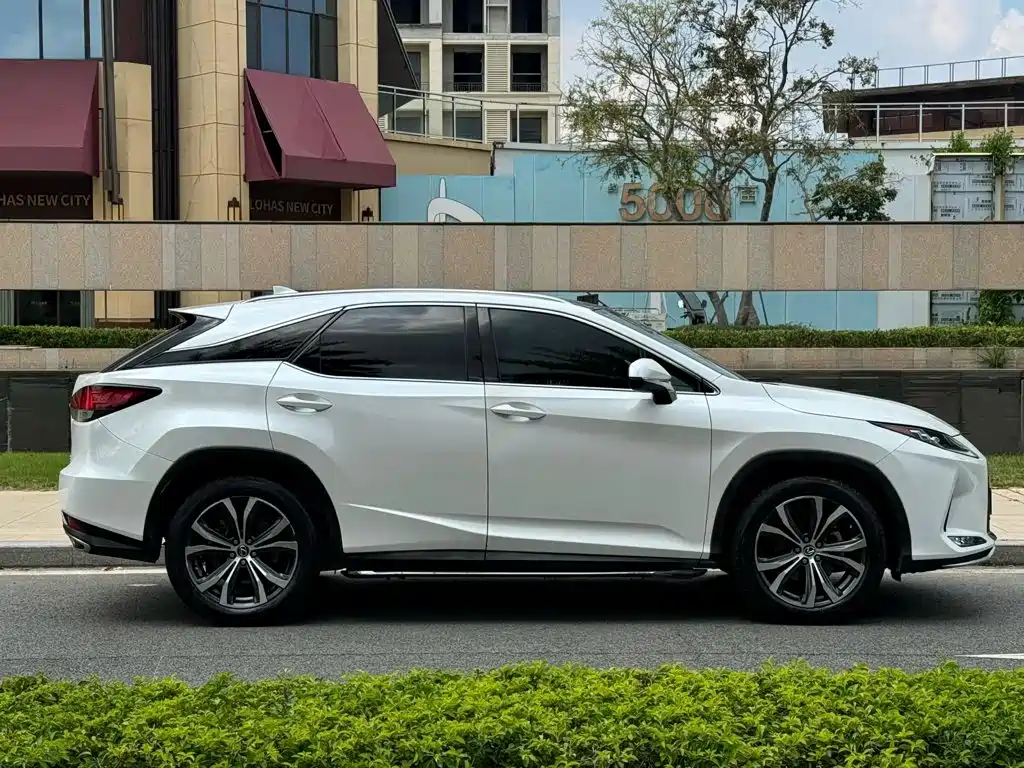 Lexus RX — фото 3
