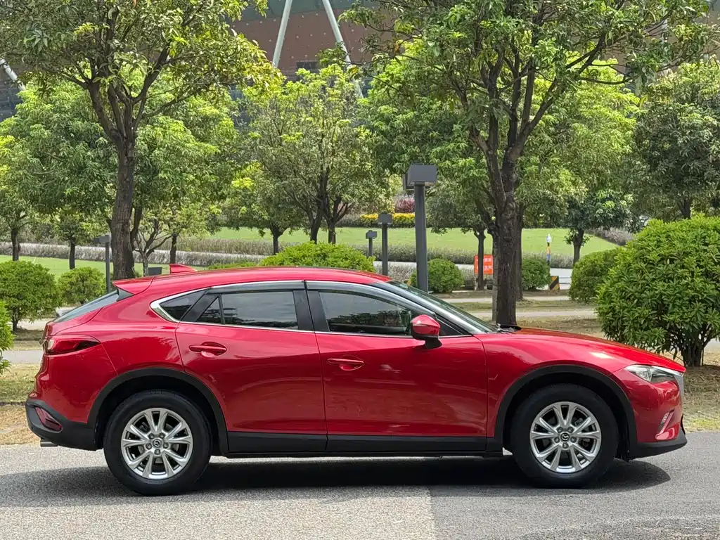 Mazda CX-4 — фото 21