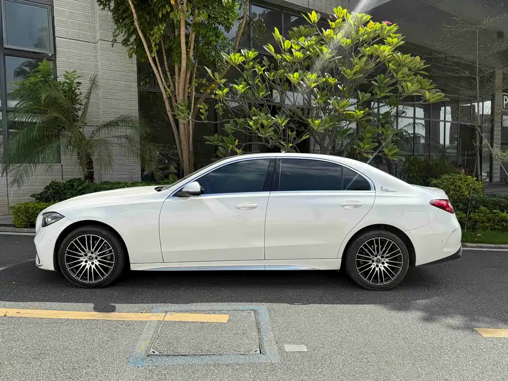 Mercedes-Benz C-Class — фото 3