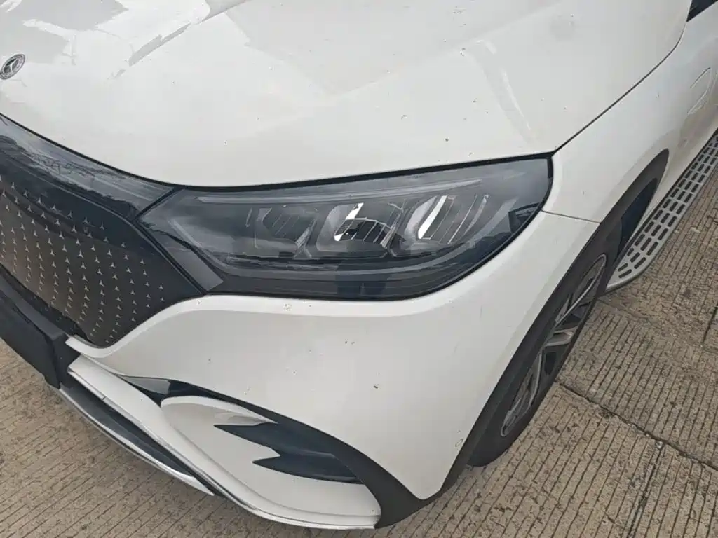 Mercedes-Benz EQE SUV — фото 23