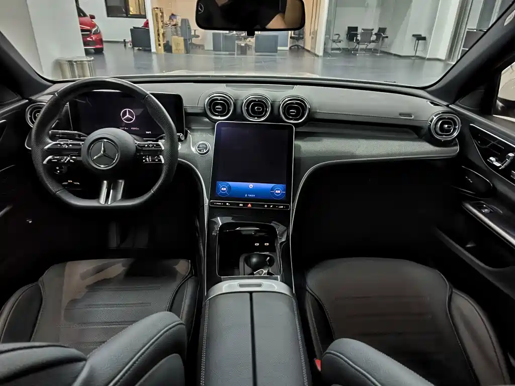 Mercedes-Benz C-Class — фото 10