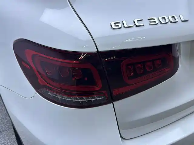 Mercedes-Benz GLC — фото 14