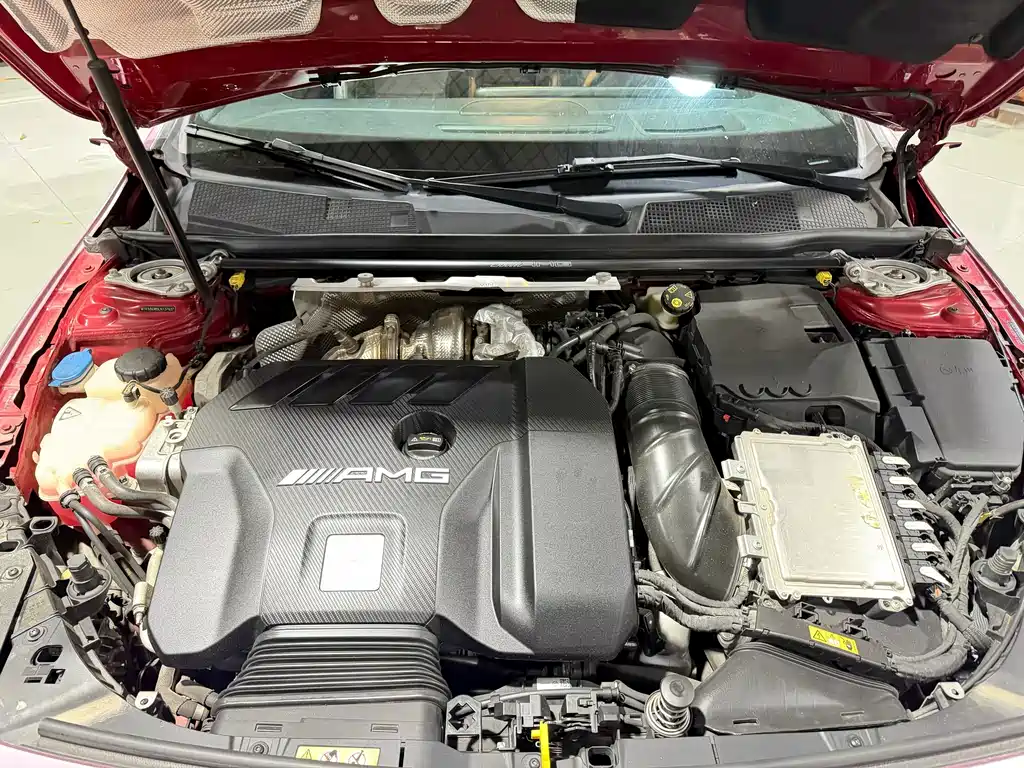 Mercedes-Benz CLA AMG — фото 8