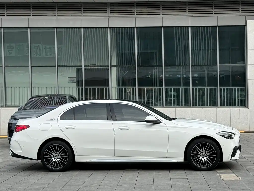 Mercedes-Benz C-Class — фото 4