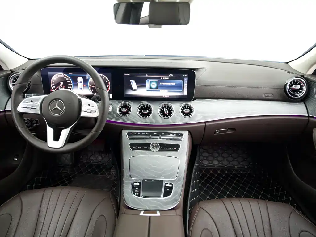 Mercedes-Benz CLS — фото 8