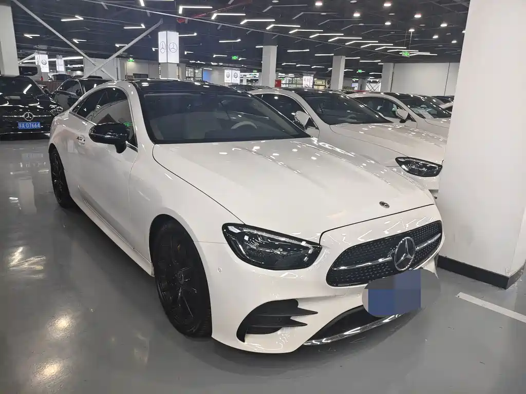 Mercedes-Benz E-Class (Import) — фото 3