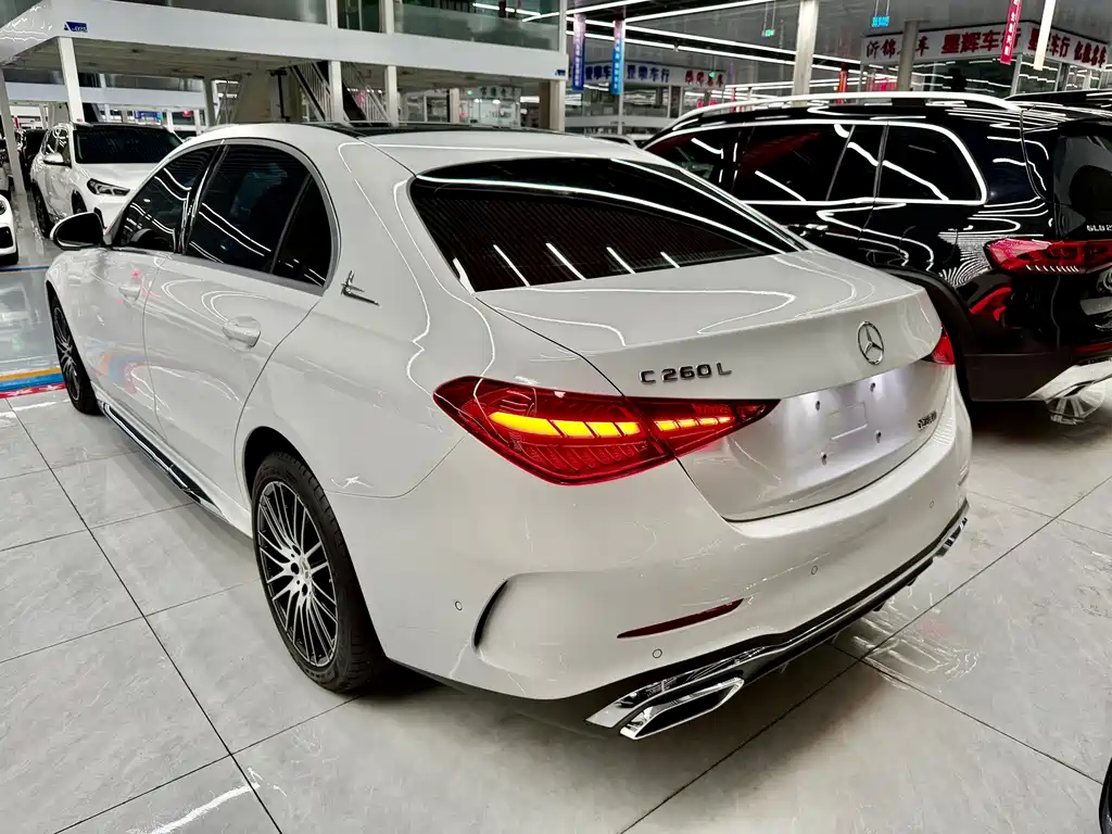 Mercedes-Benz C-Class — фото 2