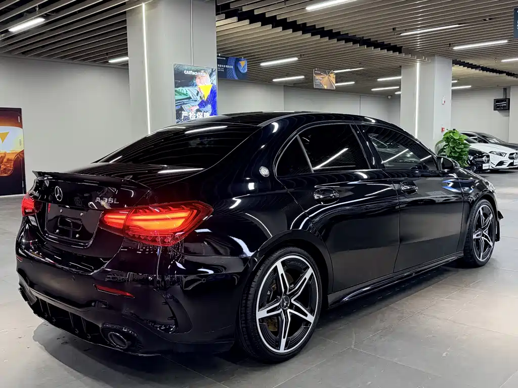 Mercedes-Benz A-Class AMG — фото 5