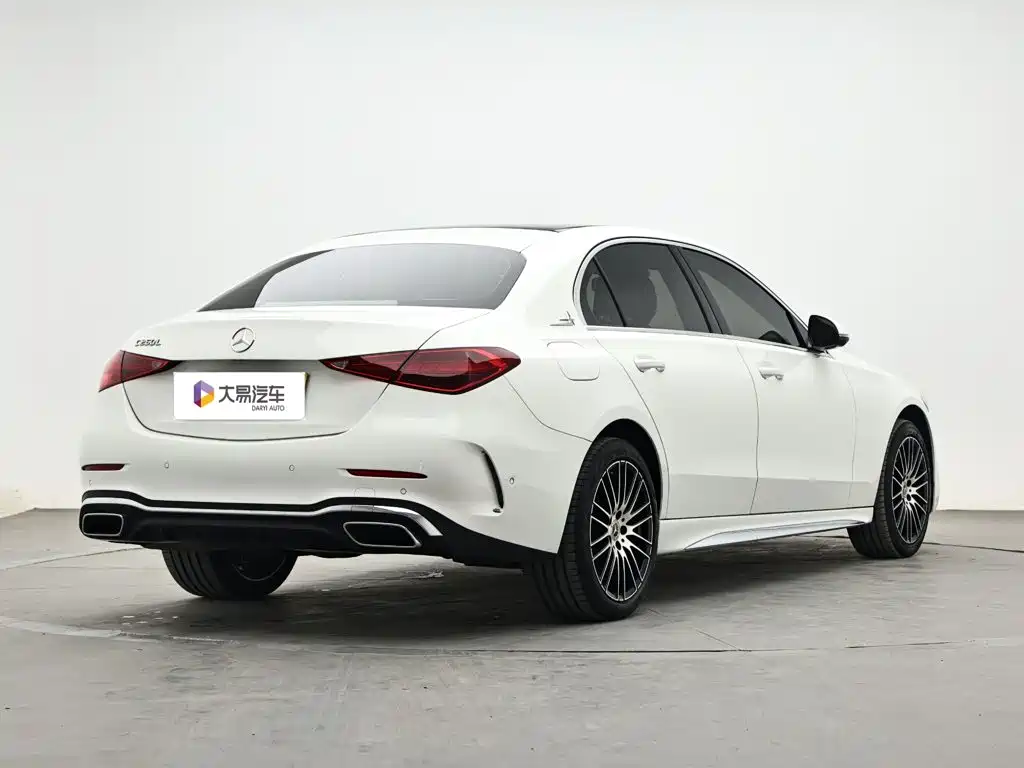 Mercedes-Benz C-Class — фото 3
