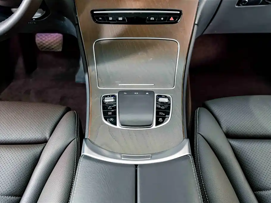 Mercedes-Benz GLC — фото 13