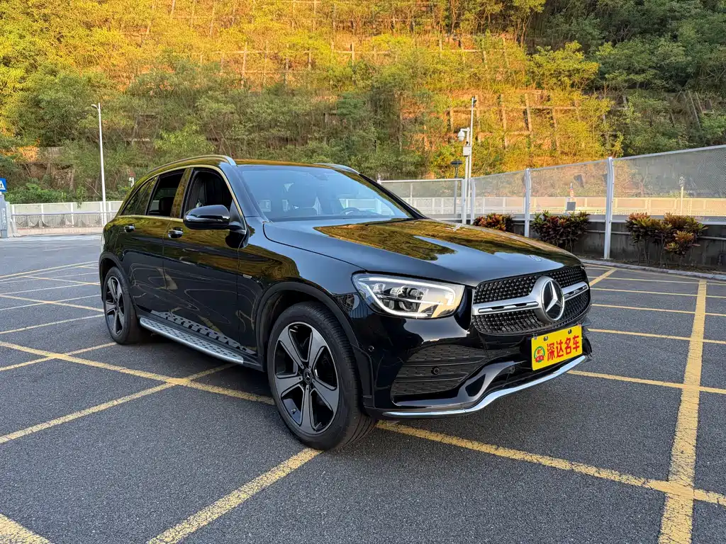Mercedes-Benz GLC — фото 3