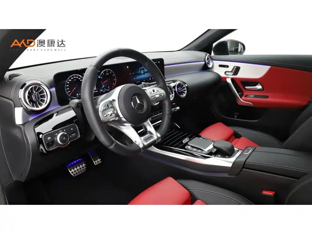 Mercedes-Benz CLA AMG — фото 6