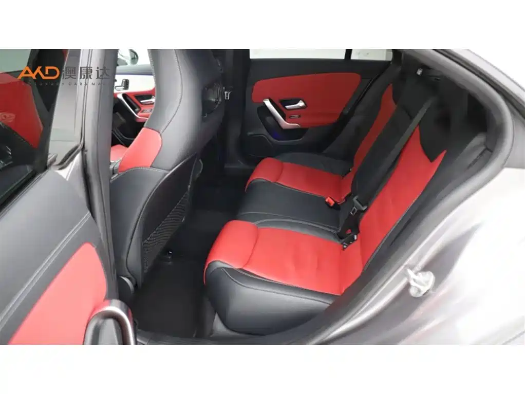 Mercedes-Benz CLA AMG — фото 7