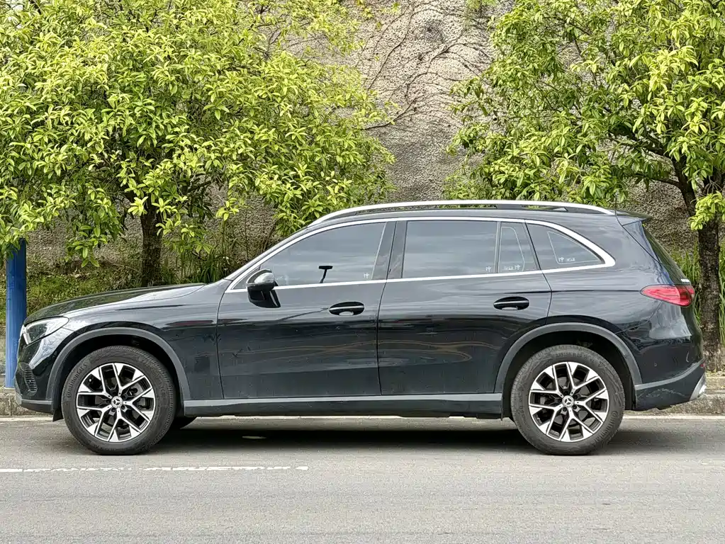 Mercedes-Benz GLC — фото 4