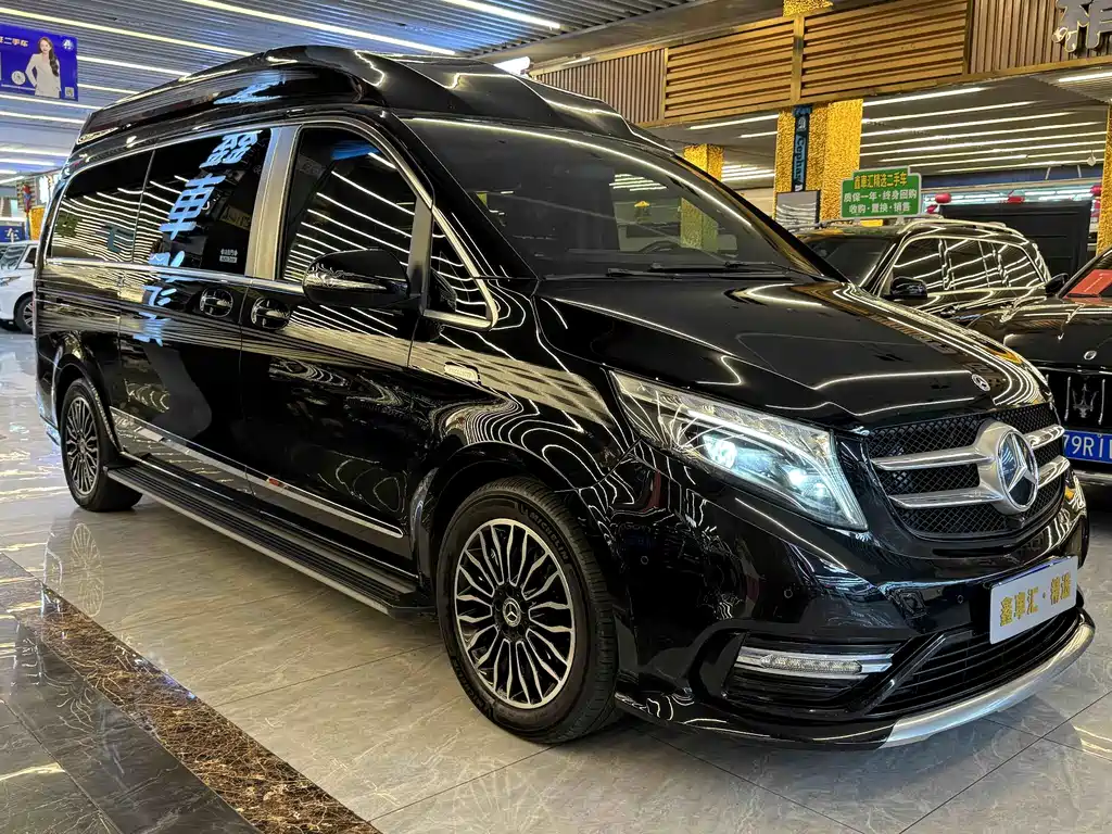Mercedes-Benz V-Class — фото 3