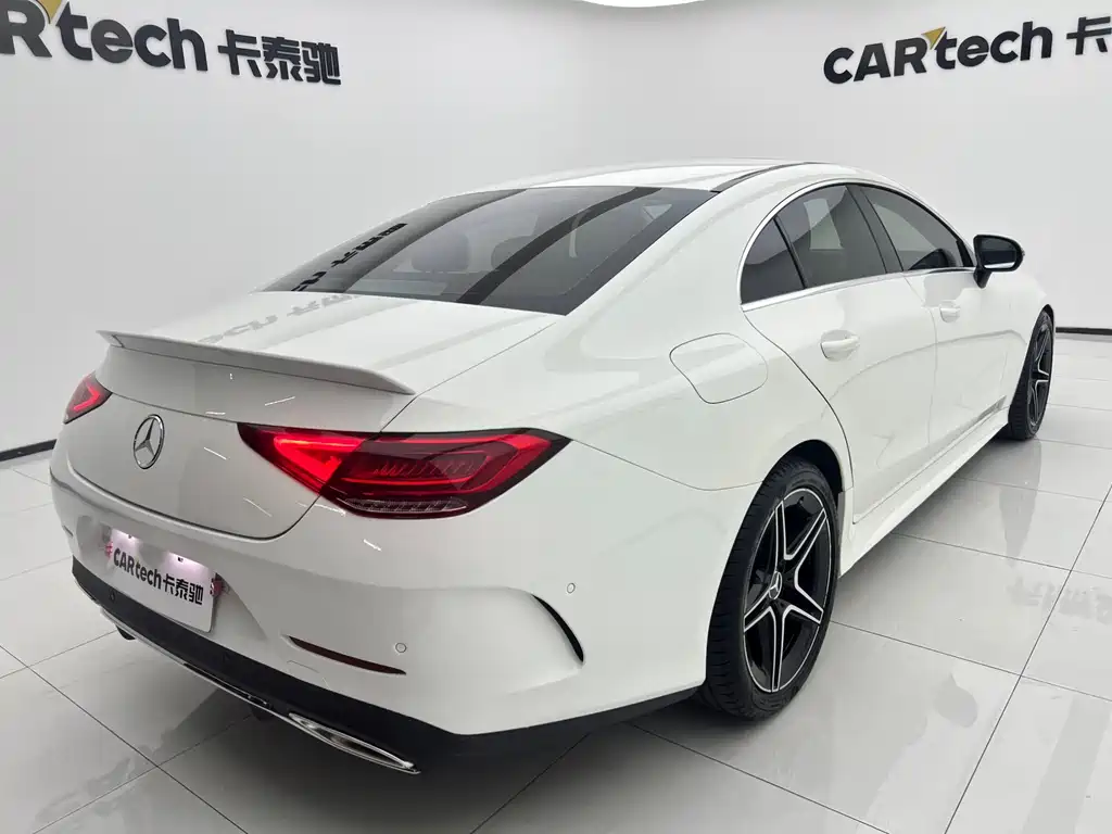 Mercedes-Benz CLS — фото 8