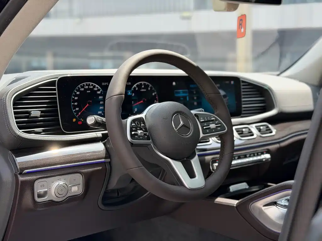 Mercedes-Benz GLE (Import) — фото 6
