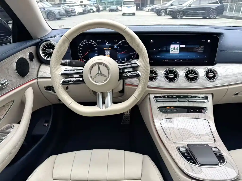 Mercedes-Benz E-Class (Import) — фото 5