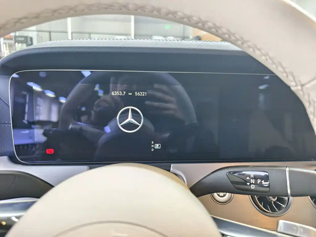 Mercedes-Benz E-Class (Import) — фото 10