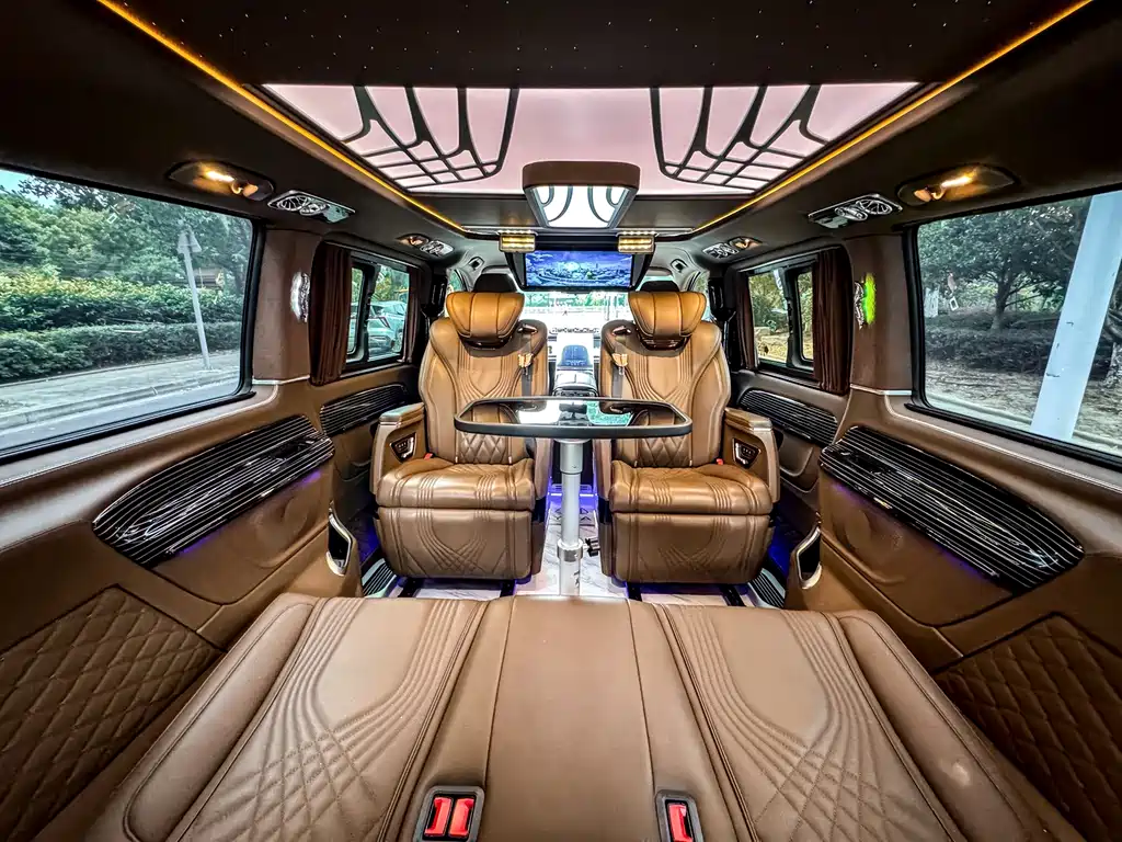 Mercedes-Benz Vito — фото 33