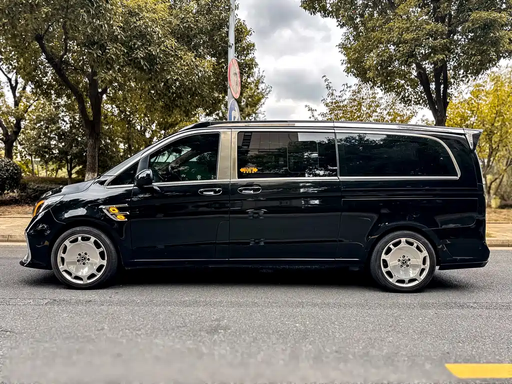 Mercedes-Benz Vito — фото 42