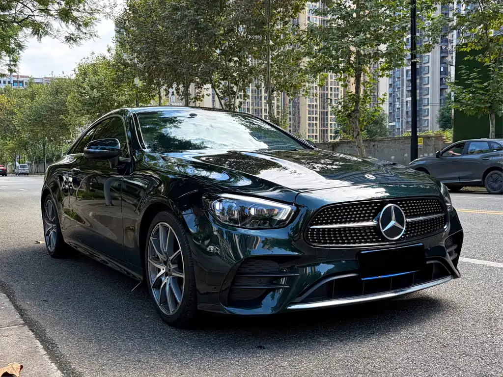 Mercedes-Benz E-Class (Import) — фото 2