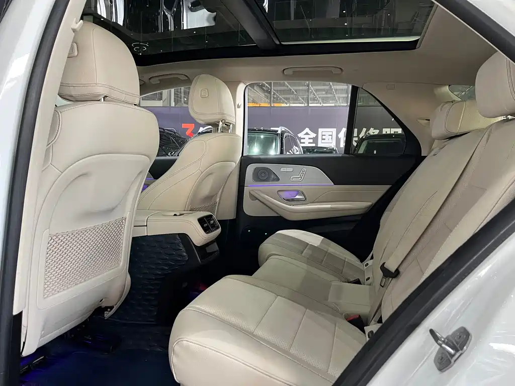 Mercedes-Benz GLE (Import) — фото 13