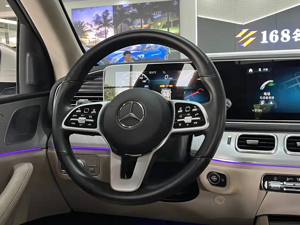 Mercedes-Benz GLE (Import) — фото 17