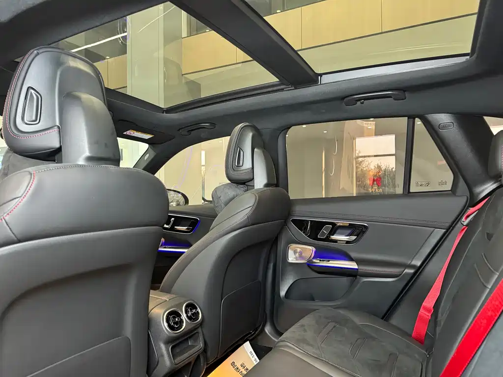 Mercedes-Benz GLC AMG — фото 9