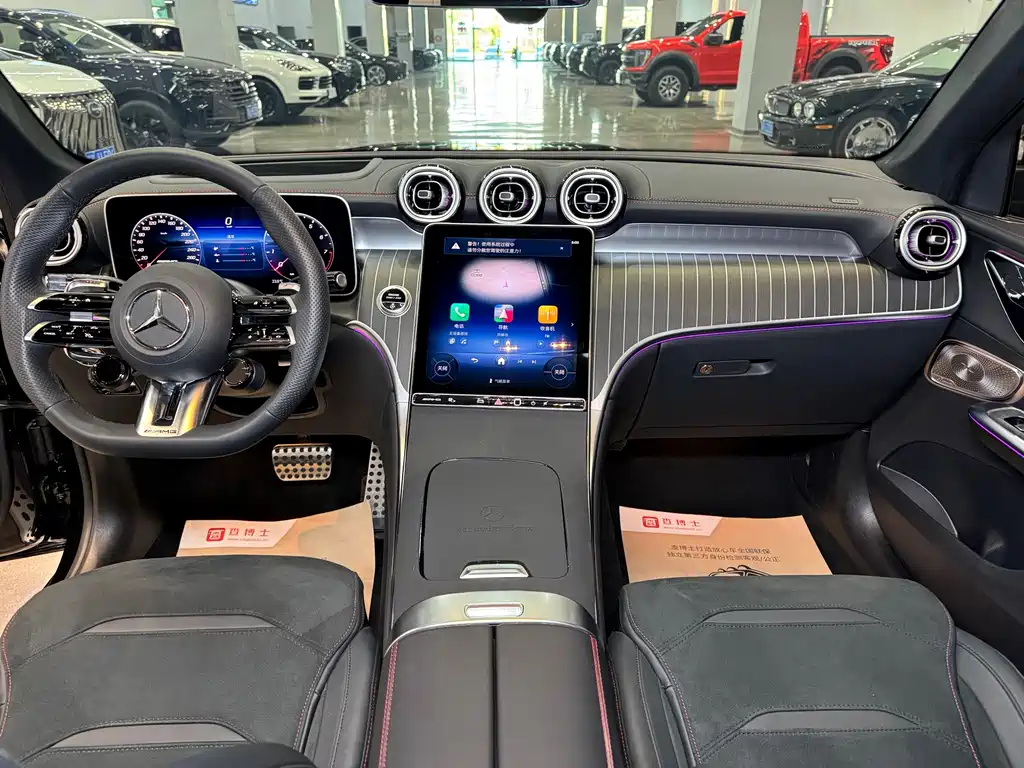 Mercedes-Benz GLC AMG — фото 10