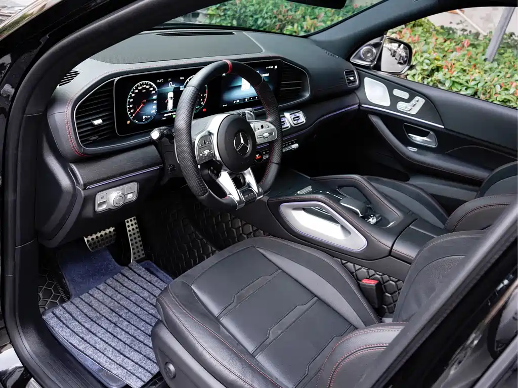 Mercedes-Benz GLE AMG — фото 11
